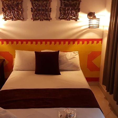 Hostel-Affordable Rooms With Private Bathroom San Juan Guatapé Екстериор снимка