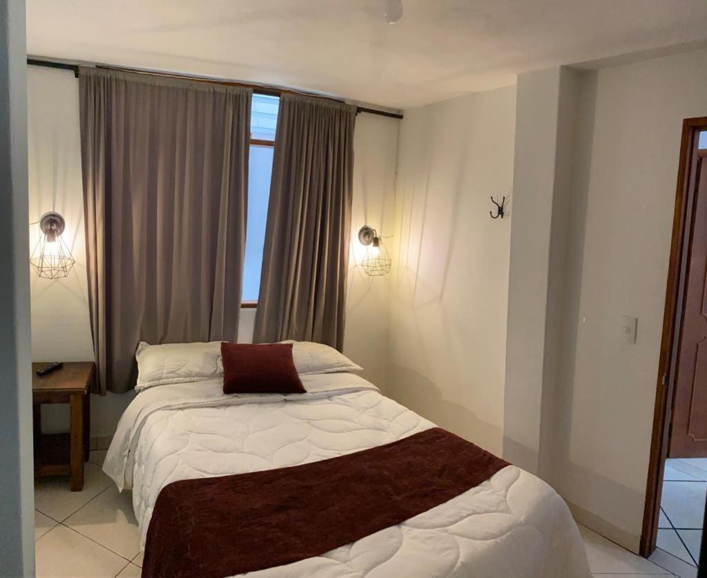 Hostel-Affordable Rooms With Private Bathroom San Juan Guatapé Екстериор снимка