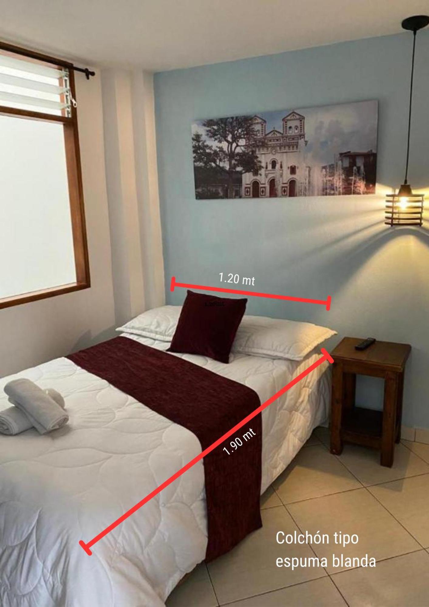 Hostel-Affordable Rooms With Private Bathroom San Juan Guatapé Екстериор снимка